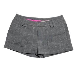 Y2K DKNY Gray Plaid Shorts Pink Accent Waistband Low Rise Womens 24 Coquette